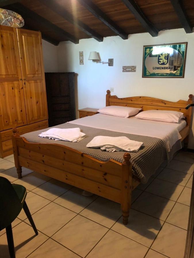 Oasis Aparthotel Szkiáthosz Kültér fotó