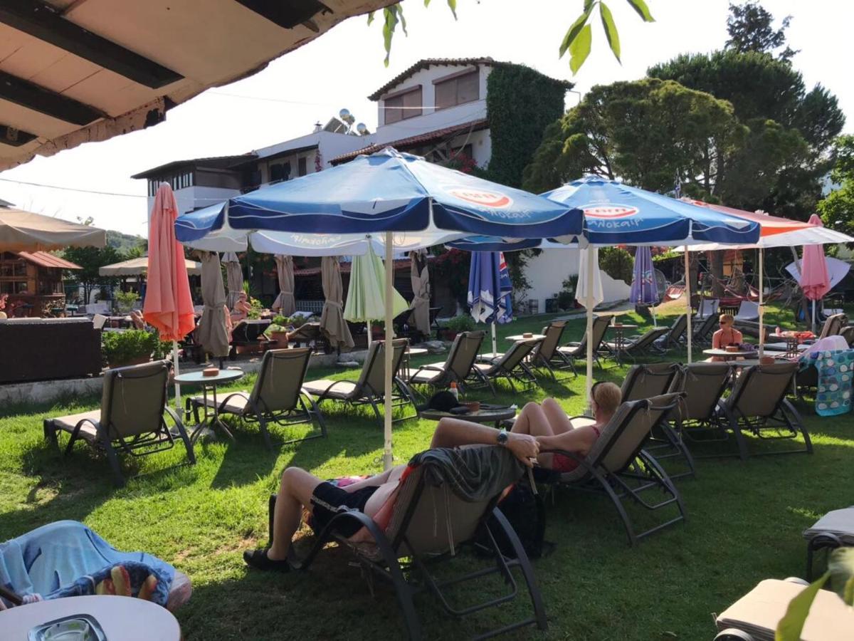 Oasis Aparthotel Szkiáthosz Kültér fotó