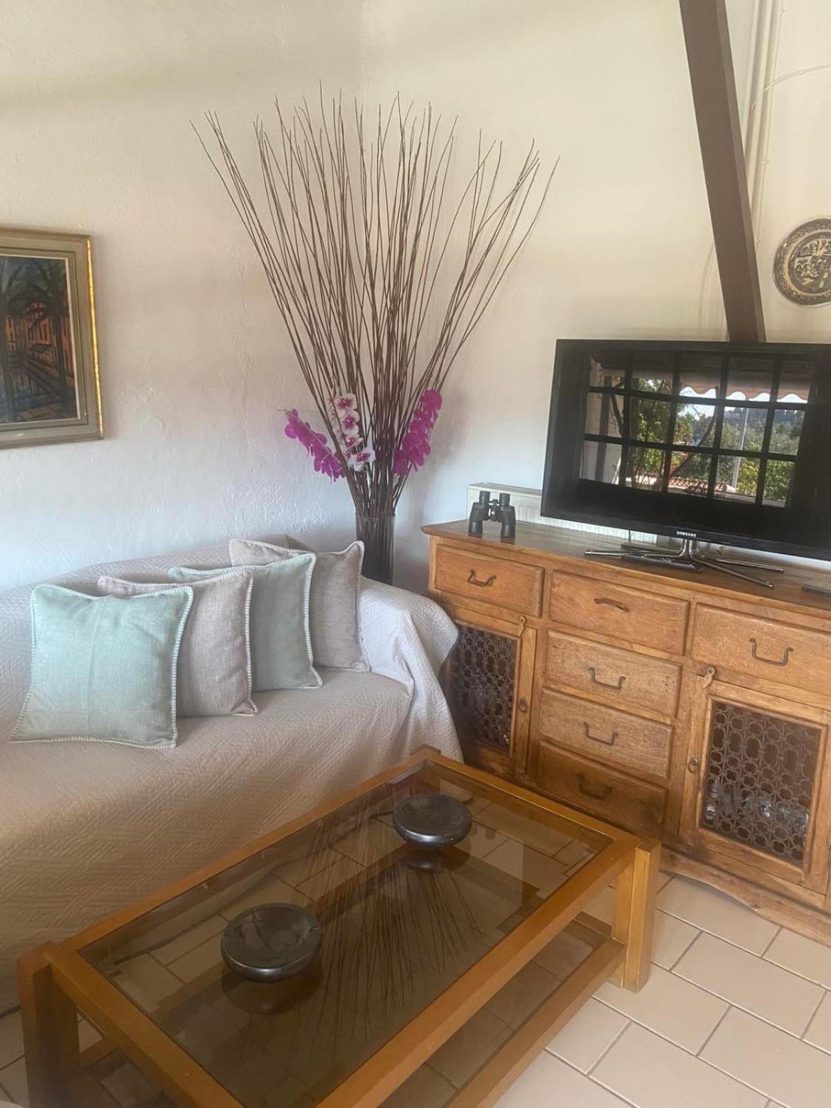 Oasis Aparthotel Szkiáthosz Kültér fotó
